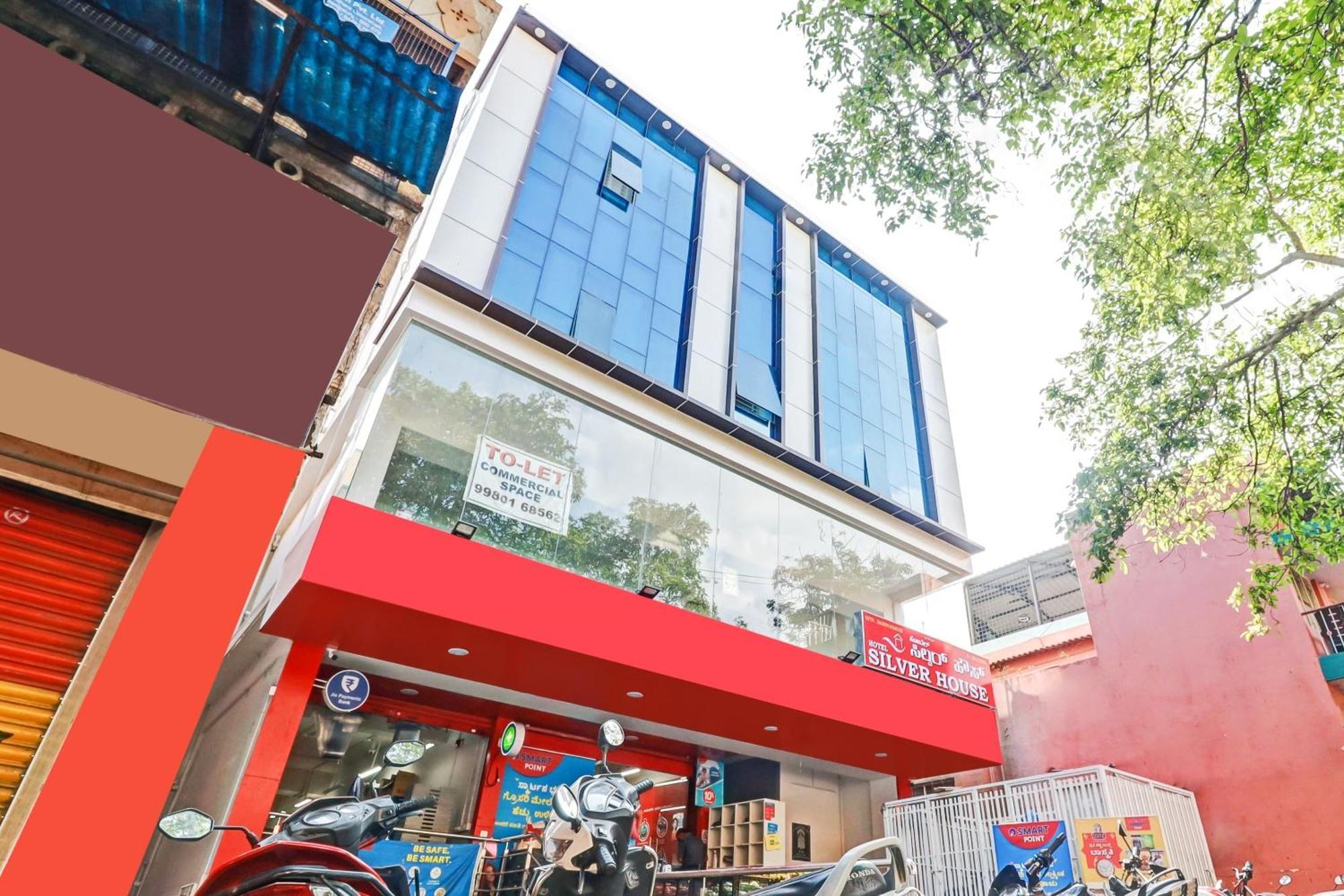 Super Hotel O Silver House Near Mantri Square Mall Bangalore Exterior photo